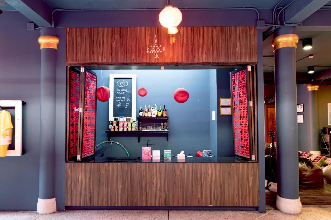 Cloud On Saladaeng Silom Hostel Bangkok Exterior photo
