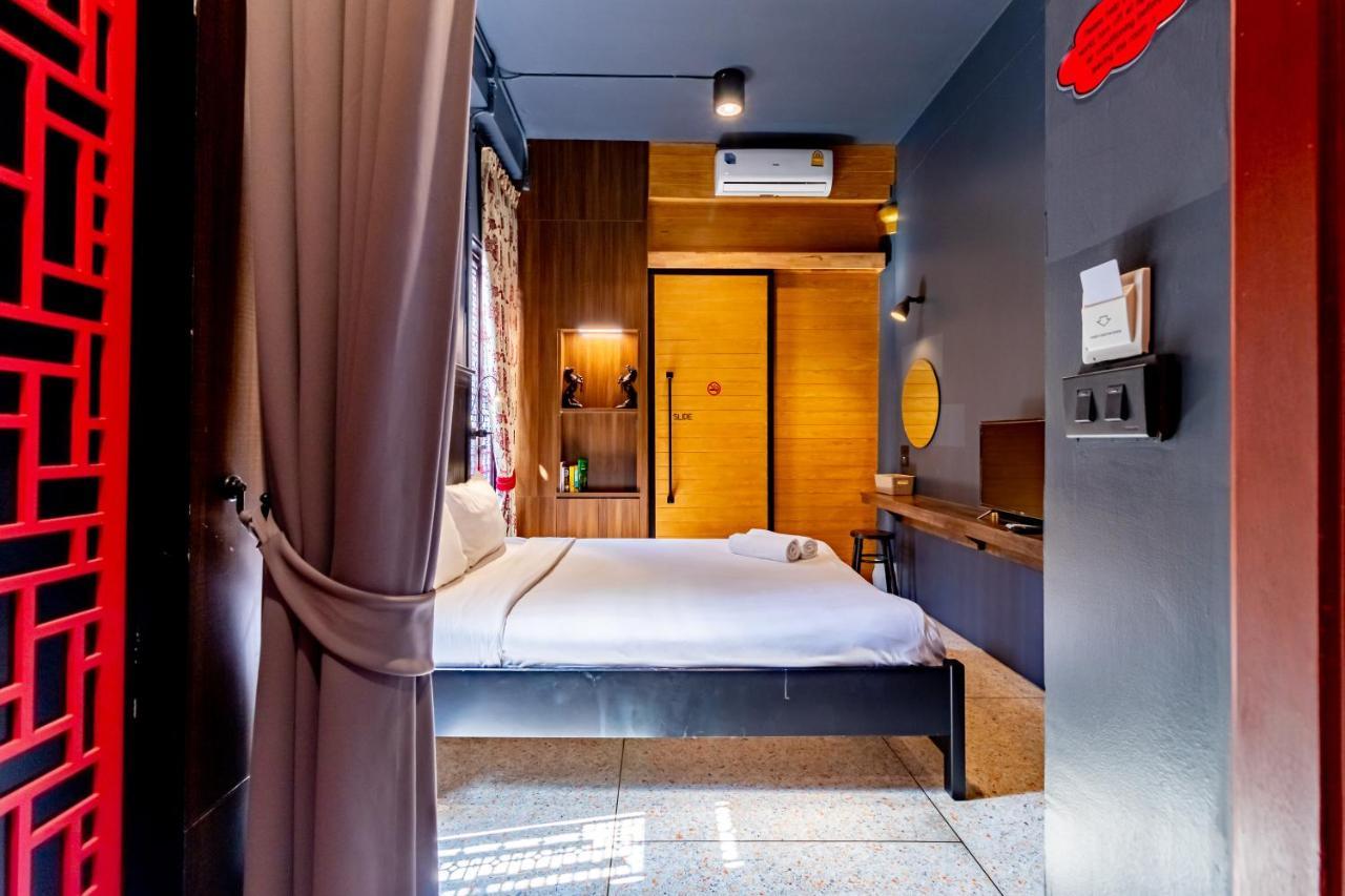 Cloud On Saladaeng Silom Hostel Bangkok Exterior photo